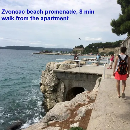 A2- Luxury W Big Balcony 4 Min Walk To * Сплит