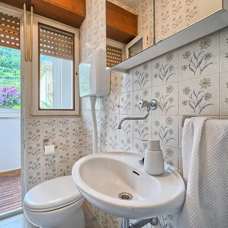 A2- Luxury W Big Balcony 4 Min Walk To Апартаменты